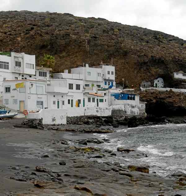 Tufia Primera linea de playa en Tufia