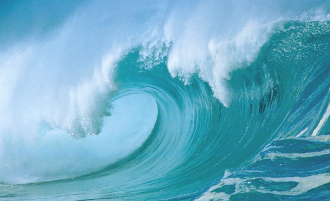 Las-olas-son-cada-vez-mas-altas